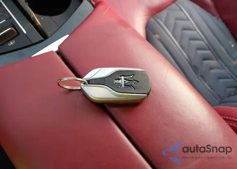 2022 Maserati Levante Gt z USA, uszkodzony, nr VIN ZN661XUA0NX392896